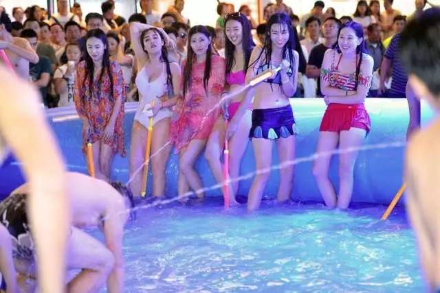 重庆五一必打卡水上乐园推荐,重庆水上乐园夏日必去打卡地攻略