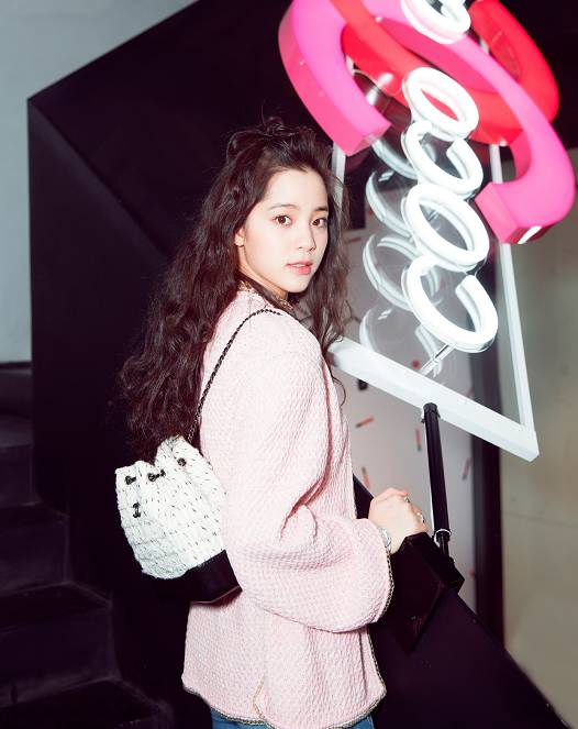 香奈儿2019春夏口红包包,香奈儿chanel最新款