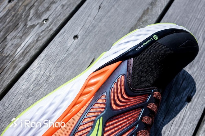 李宁云四代叠影芯片怎么用,李宁云四代跑鞋减震科技