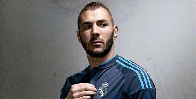 梅西19岁帽子戏法皇马,19岁梅西帽子戏法皇马有多轰动