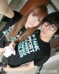 五五开给赵梦玥的老爸买的什么车,五五开给赵梦玥父亲送了什么车