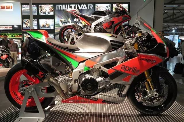 新款rsv4赛道测评,rsv4最接近赛道技术车型