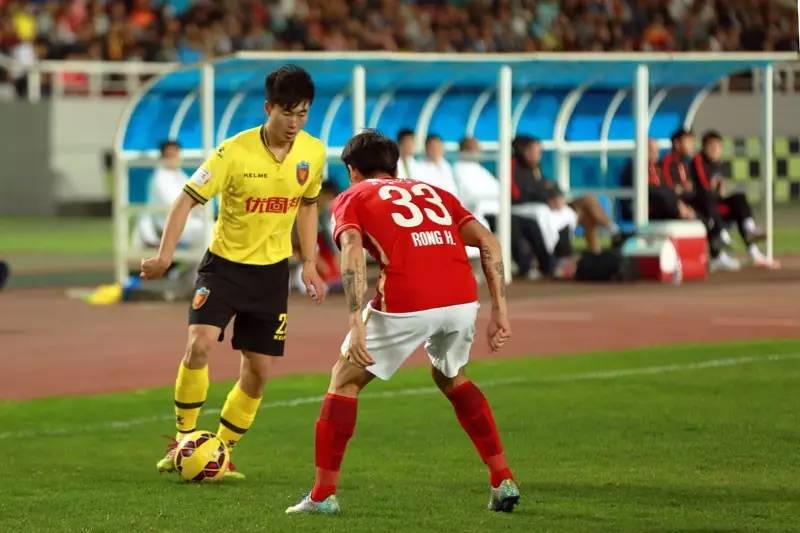 走近内蒙古足球：呼和浩特小草，为生存而战！