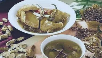 再障患者流鼻血怎么止血最快,再障贫血祖传秘方