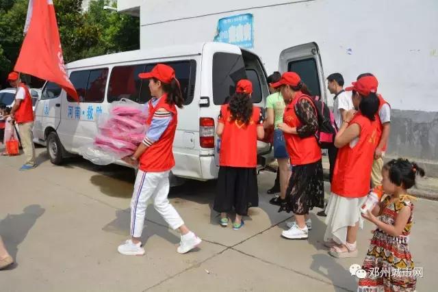 邓州雷锋中学志愿者服务队,邓州市陶营镇志愿者