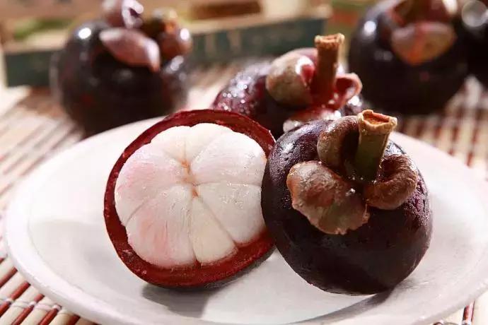 山竹的正确剥开方法,山竹正确剥开的方法