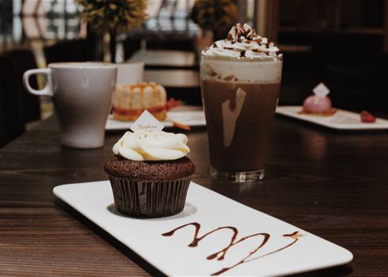 冒险暗访大武汉的“狗粮”制造地，一个小时后我居然也沦陷了！