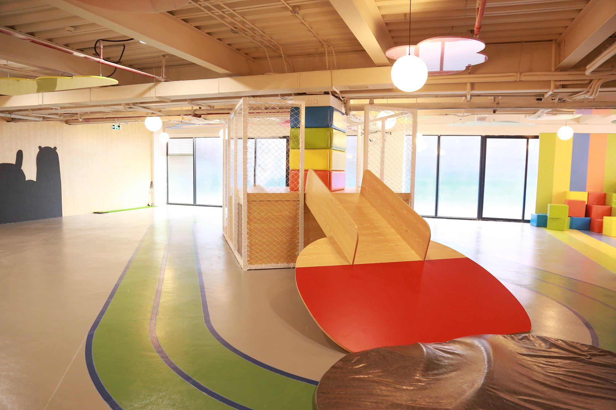 广州天河区的室内儿童游泳池,广州市天河区室内恒温游泳池