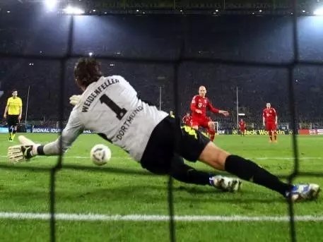 意大利点球之殇,点球之殇崔康熙