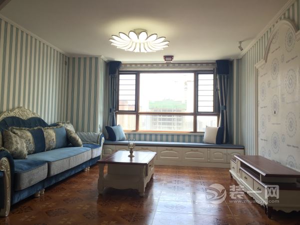 家具刚到位，晒实景图！68㎡loft户型，5万造价，哈尔滨地恒托斯卡纳