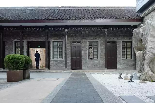 西湖边奢华酒店,西湖边有湖景房的酒店