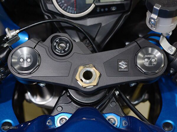 铃木gsxr100试驾,铃木gsx-r1000合金摩托车