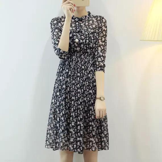 不要放过任何一种浪漫的春日色彩,如果没有色彩800字作文