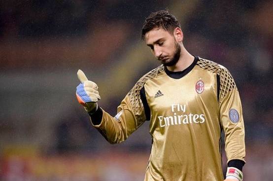 从资本角度看中国足球,一切向钱看歌曲视频