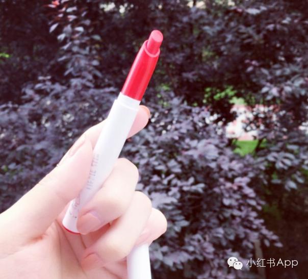 不掉色不沾杯口红推荐小众,冷门又纯又欲的口红