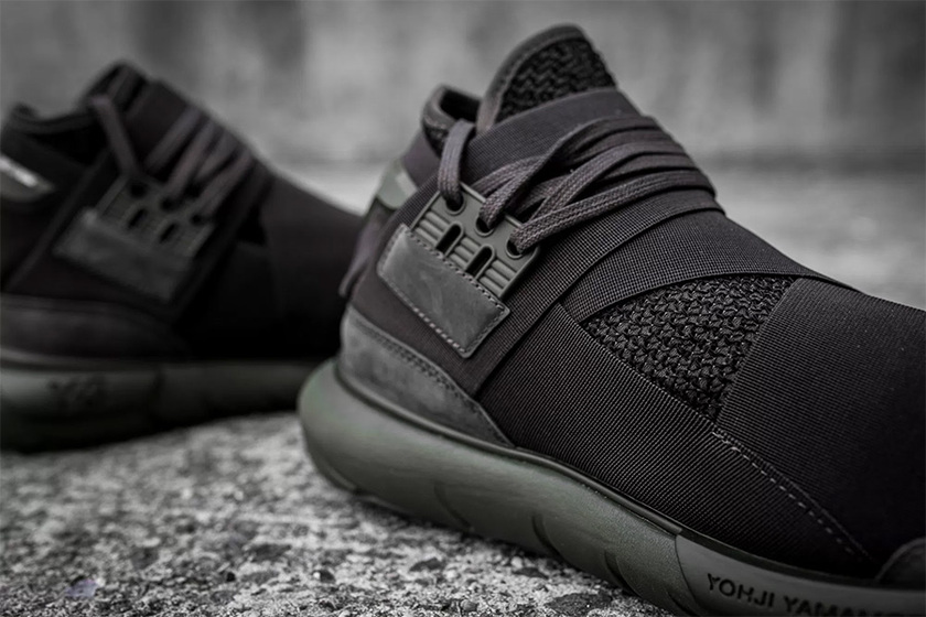 Y-3的新季鞋款依旧要你酷！