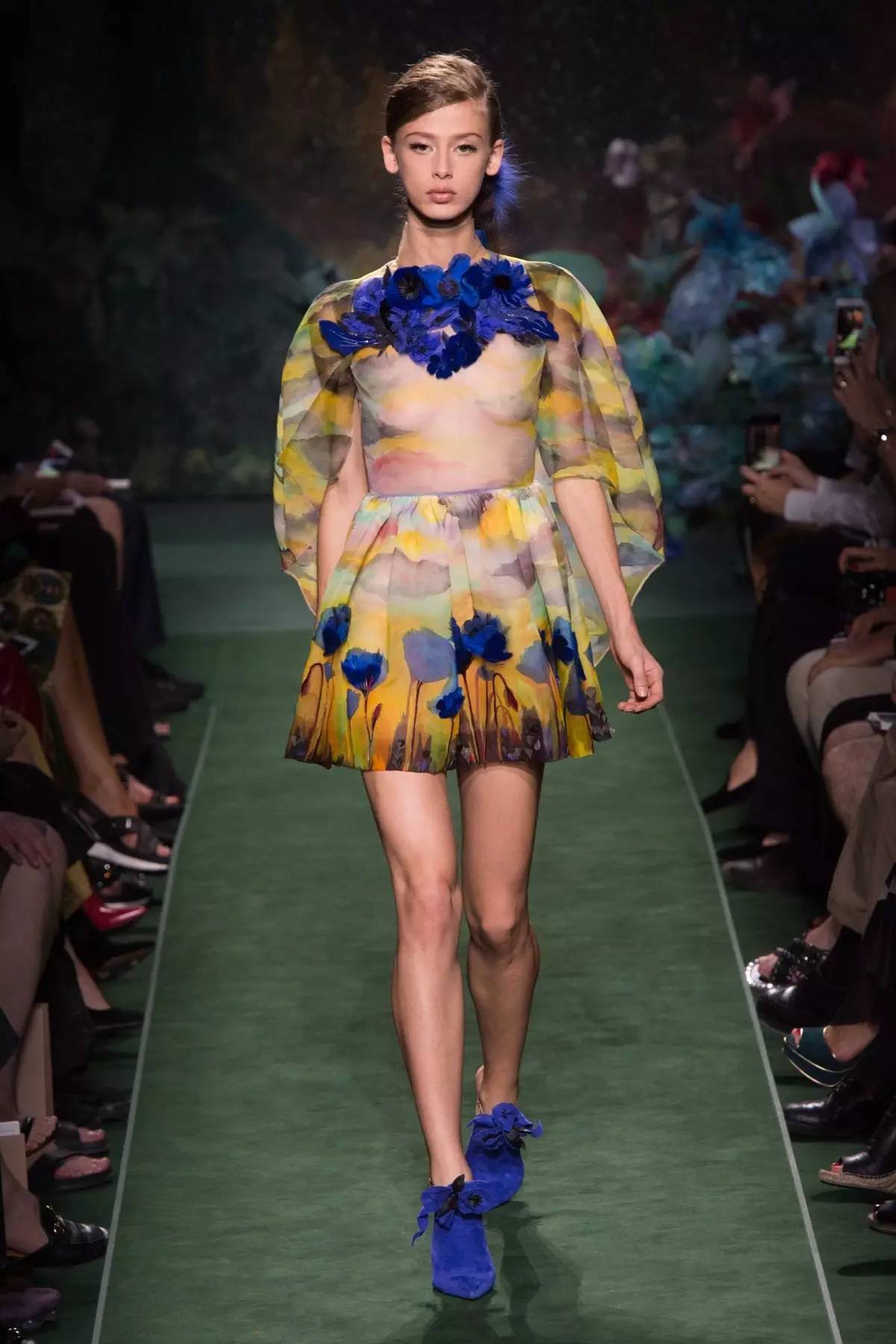 fendi皮草高定2014,fendi皮草高定2019