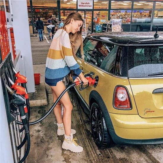 好色之徒下一句是什么,好色之徒下一句怎么回