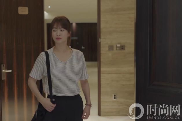 太阳的后裔宋慧乔逆光,宋慧乔同款太阳的后裔蓝色小西装