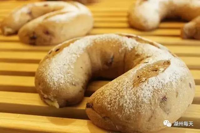 湖州人爱吃还是爱买,湖州人喜欢吃什么面条