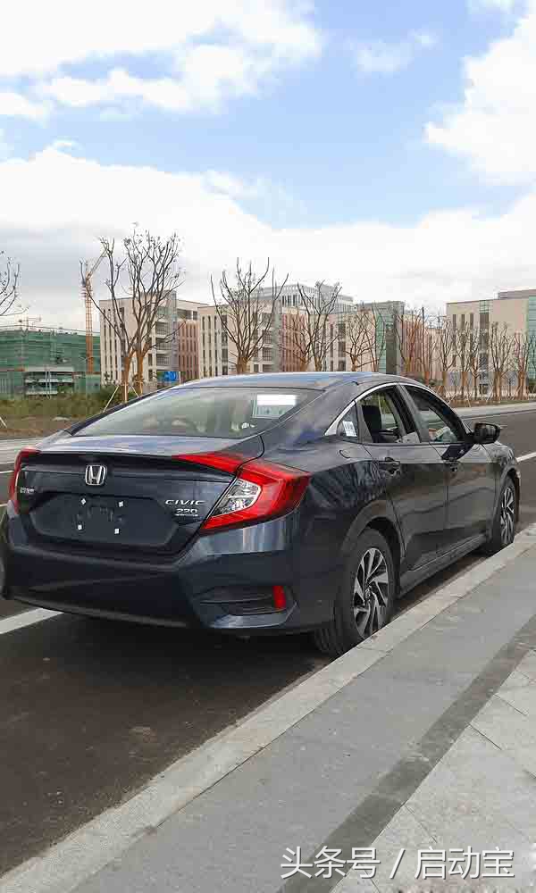 十一代思域暗金蓝提车记,本田honda2023款七座落地价