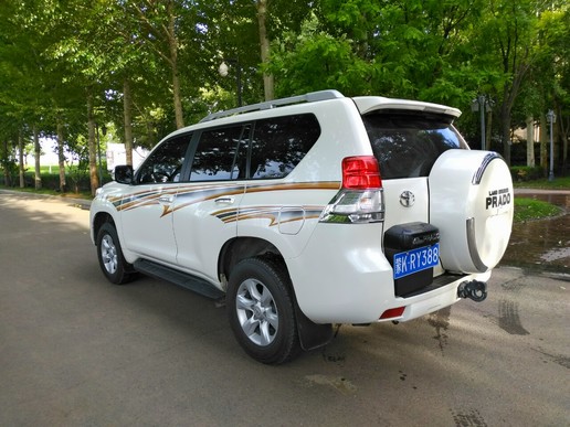 背着媳妇花30万买了台二手普拉多豁沙子,差点没被骂死!