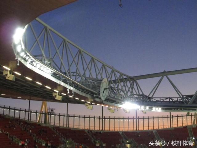 酋长球场沉浸式,酋长球场现场