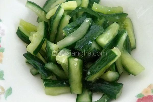 买来黄瓜吃不完自己怎样做酱黄瓜,第二天就能吃的酱黄瓜的腌制方法
