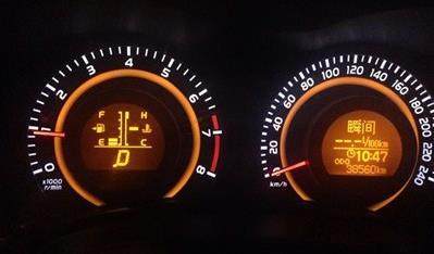 发动机机油油面过高或过低的危害,三点原因告诉你答案