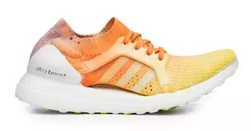 阿迪达斯为美国各州设计了运动鞋，爱荷华州看了想打人最喜欢阿拉斯加，接受纽约加州反驳