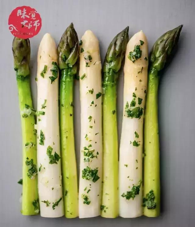 白芦笋季娇嫩可口，怎样才能吃到