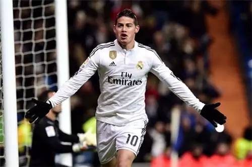 他们有幸披上皇马十号战袍，却成为了最失意的皇马球员