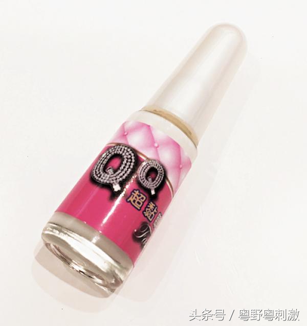 新手怎么贴假睫毛不失误 (如何贴假睫毛才自然)