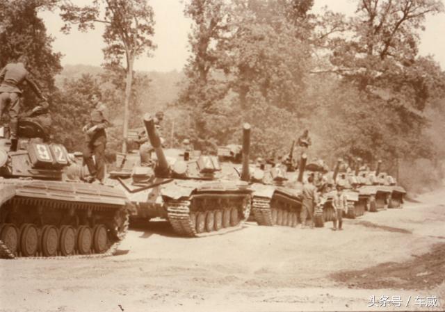 奔驰g级和切诺基,奔驰g和大切诺基