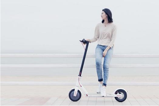 今天我飙车10公里，来告诉你米家滑板车值不值得买