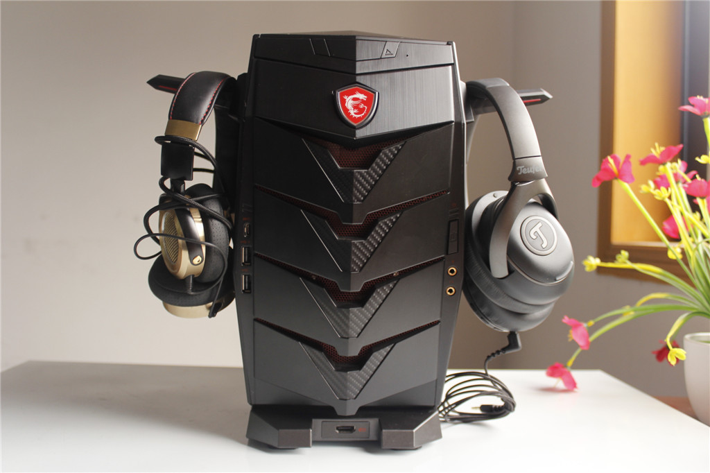 i7-10700和9700k游戏测评,gtx1070跑分笔记本