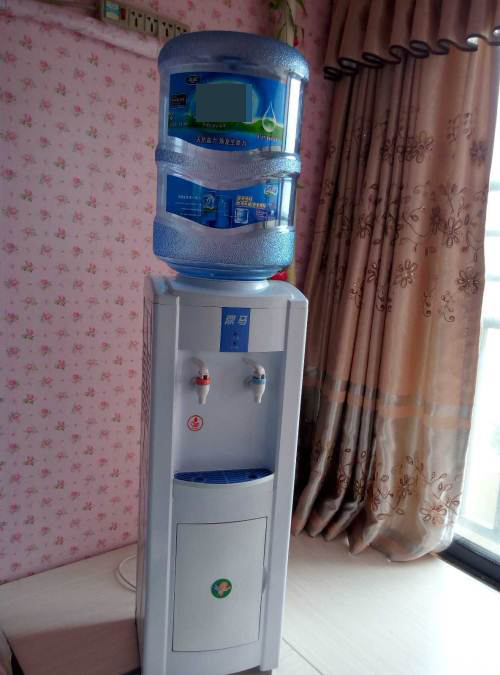 如何清洗饮水机内胆污垢,家用饮水机怎么清洗内胆污垢