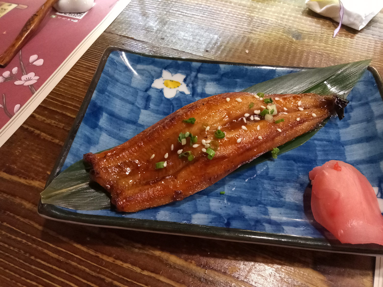 魅蓝e2闪光灯测评,魅蓝E2有什么优点