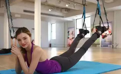 超模米兰达可儿现状,超模米兰达可儿晒生活美照