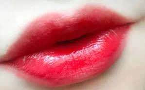 黄皮淡妆口红色号推荐,最适合黄皮的10支口红推荐