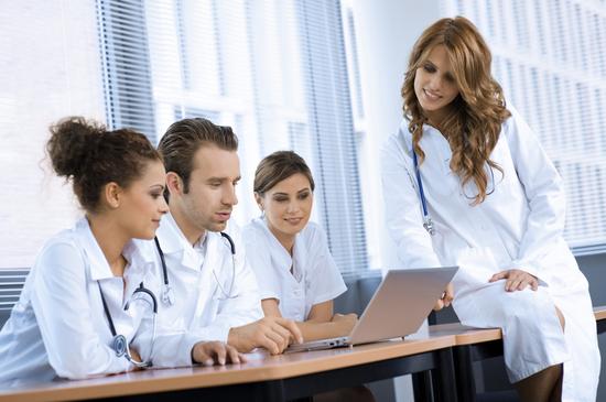 肾功能不全泌尿系感染用什么药,肾功能不全尿路感染了吃什么药