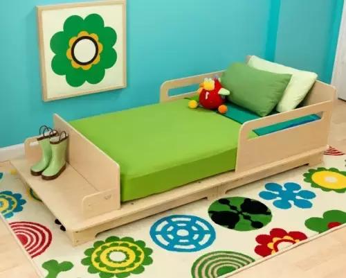 怎样科学布置儿童游戏房,黑暗小房间怎么布置成儿童玩具房