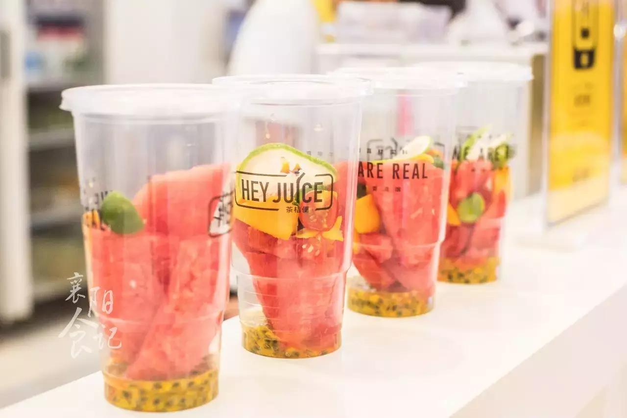 超火网红茶饮,网红爆款果茶瓶装