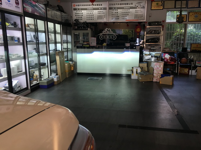 丰田12款卡罗拉改装大灯日行灯,丰田570大灯改装日行灯