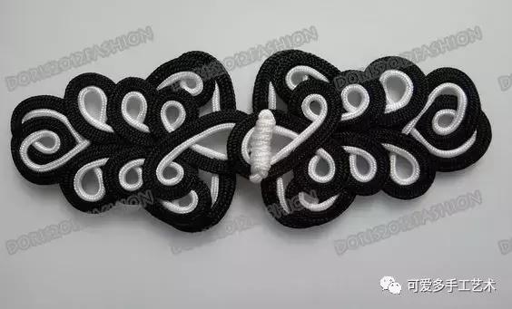 手工盘扣最简单版,用布做盘扣慢动作教程