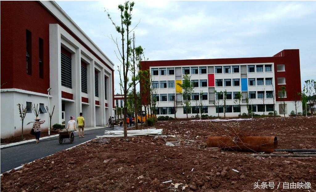 营山县西城实验学校有多少个班,营山西城实验学校航拍