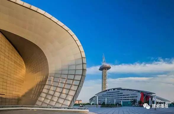 建邺区奥体中心场馆,建邺区奥体中心体育馆