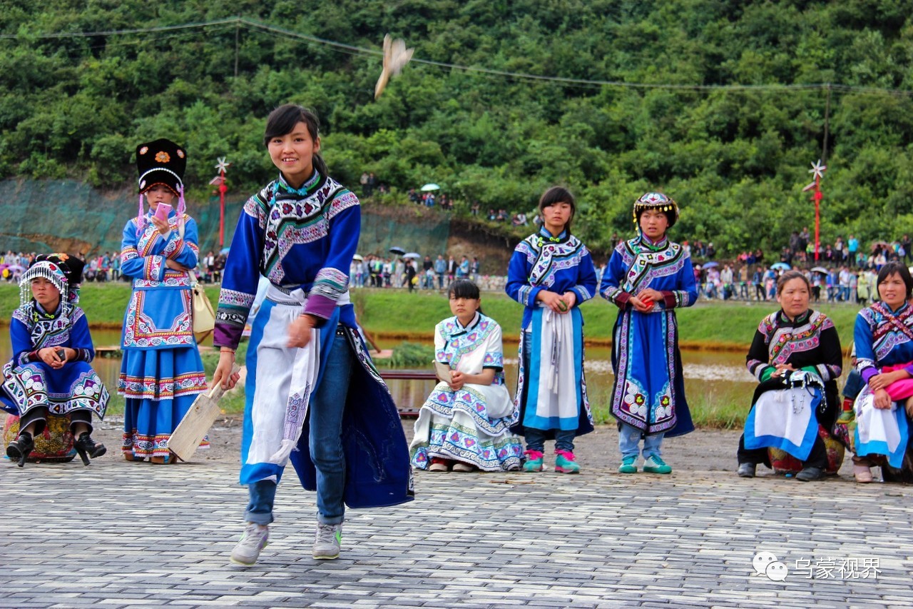 2017，火把节快乐！又是一个把你双眼点燃的七月