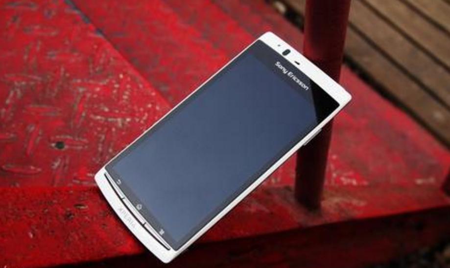 目前最顶级的oled屏幕手机,目前最大屏幕手机