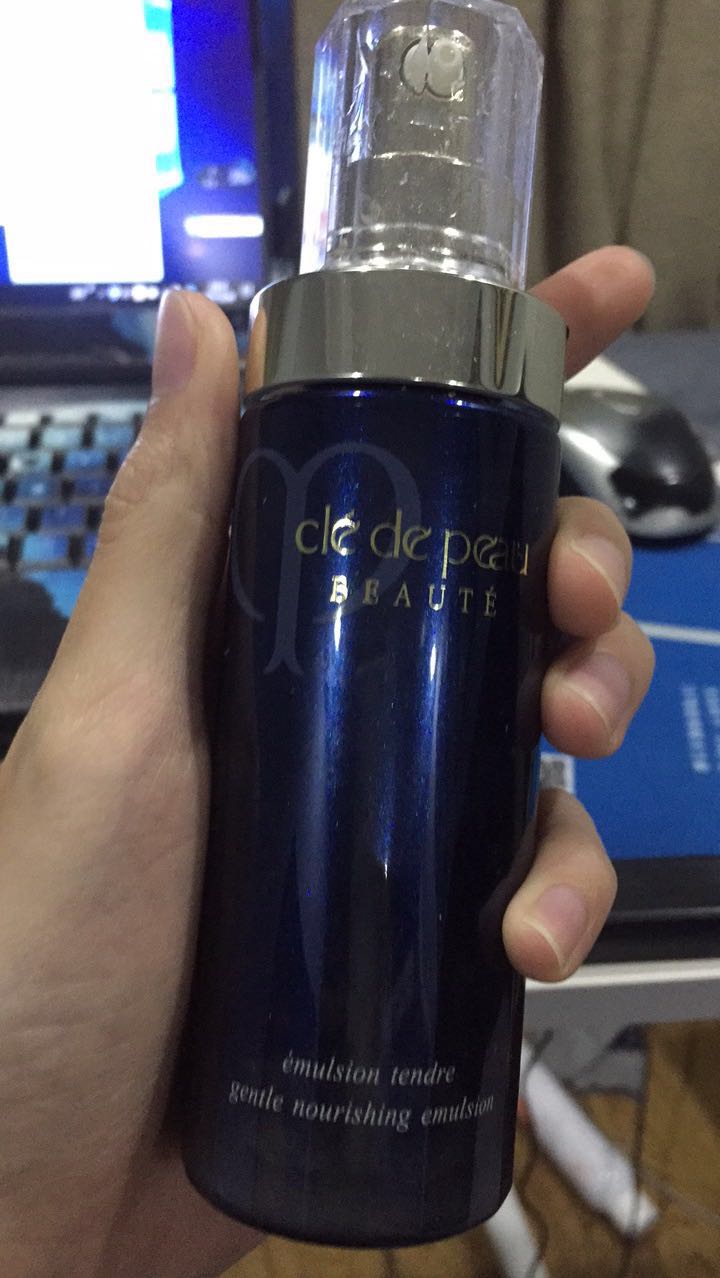 贵妇精华液深度解析,cpb贵妇面霜好吗